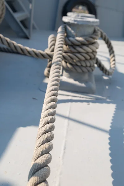 船上のロープの写真 — ストック写真