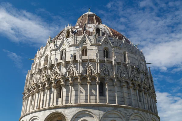 Pisa Baptisery görünümü — Stok fotoğraf