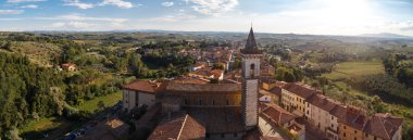 Panoramik Conti Guidi kale Manzaralı