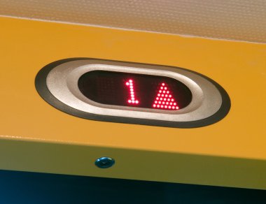 yolcu Asansör kabini