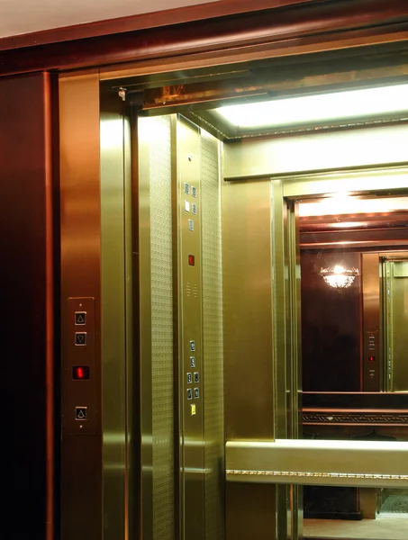 Passenger elevator cabin — Stock Photo, Image