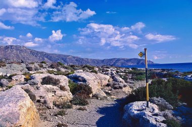 Elefonisi, Kdrodasos 'tan Krios, Girit, Yunanistan' a giden E4 yolunda