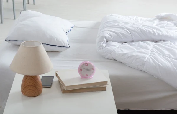 Empty bed in home — Stock Photo, Image