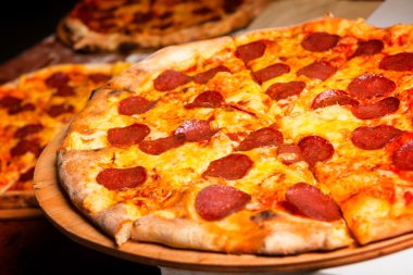 taze İtalyan pizza