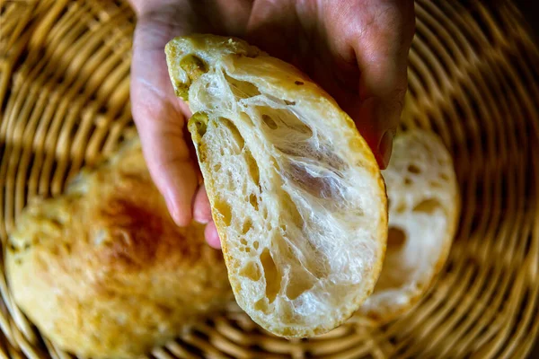 Příklad Chleba Mouky Bohaté Lepek Viditelná Lepkavá Vlákna Tradiální Italský — Stock fotografie