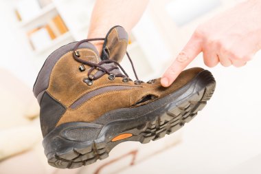 Eski kırık Ayakkabı