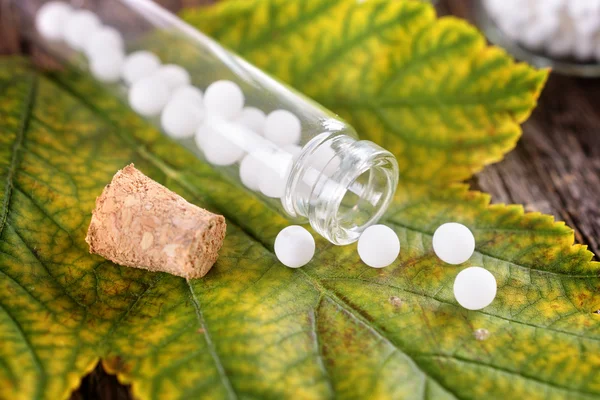 Homeopathische bolletjes — Stockfoto