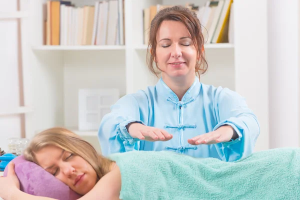 Curación profesional del reiki — Foto de Stock