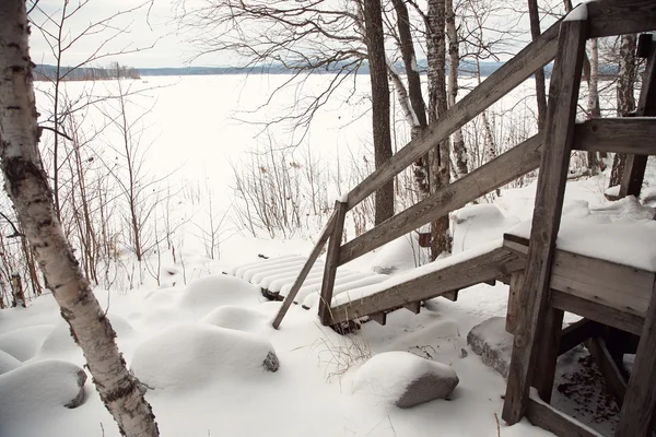 Trappor täckta med snö — Stockfoto