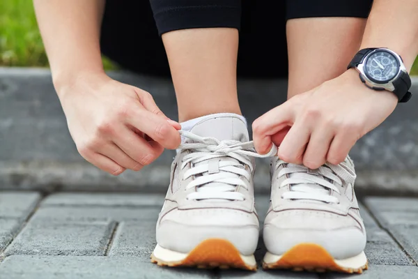 Athlete legs closeup — Stock Photo, Image