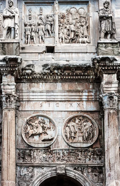 Ancient architectonic detail — Stock Photo, Image