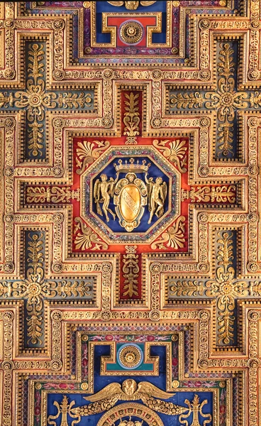 Detalhe arquitetônico da igreja Santa Maria Aracoeli em Roma — Fotografia de Stock