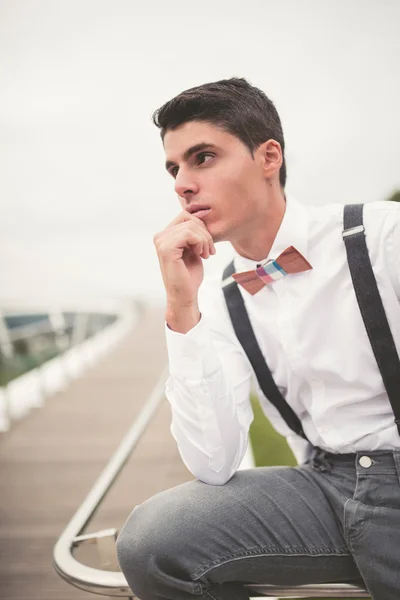 Retrato de um homem elegante — Fotografia de Stock