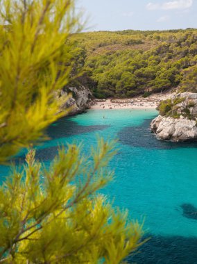 Macarelleta Beach Menorca içinde görünüm.