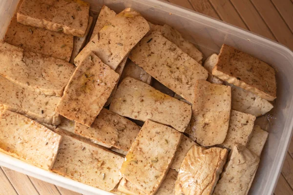 Rezept Für Essig Und Sojasauce Marinierten Tofu Mit Kartoffelpüree Erbsen — Stockfoto