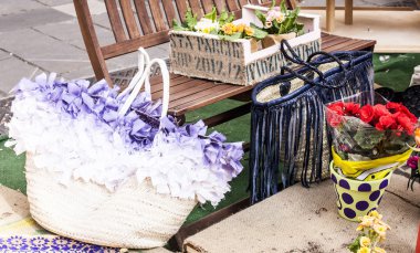 Bahar açık piyasa.