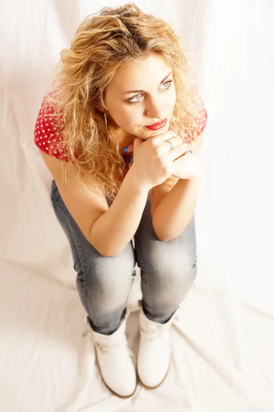 Krásná blondýna teen holka. — Stock fotografie