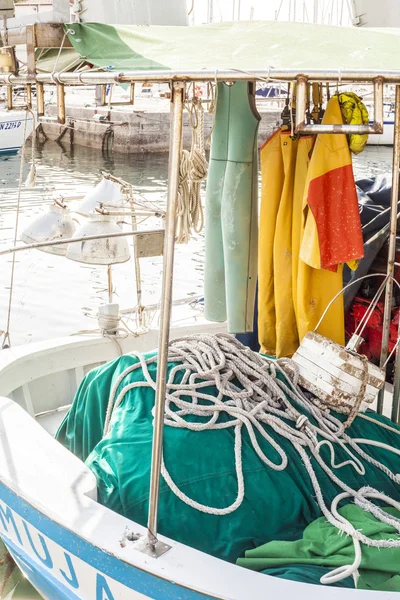 Muggia, iskele ve tekneler — Stok fotoğraf