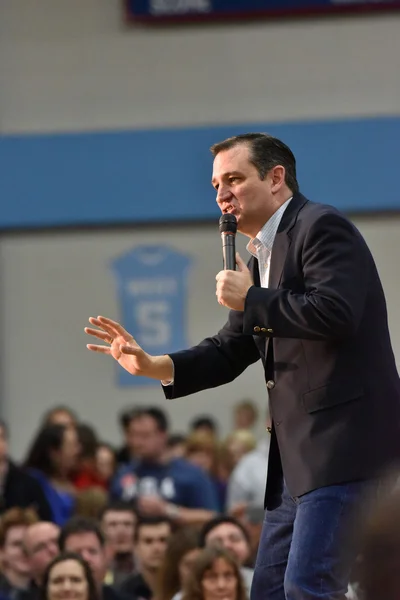 Ted Cruz Campañas en St. Louis, MO U.S.A . —  Fotos de Stock