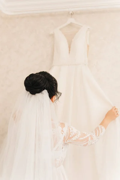 Mãos Noiva Belos Detalhes Casamento — Fotografia de Stock