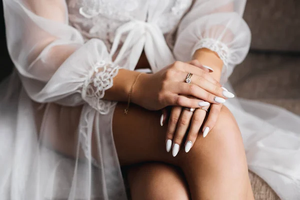 Hände Der Braut Schöne Hochzeitsdetails — Stockfoto