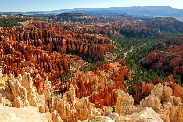 Utsikt Över Bryce Amphitheater Från Bryce Point Färgade Klippformationer Fairy — Stockfoto