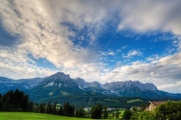 Wilder Kaiser Dağlar Bulutlu Gökyüzü Tyrol Avusturya Avrupa — Stok fotoğraf