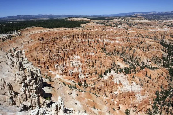 Över Färgade Klippformationer Från Bryce Point Fairy Skorstenar Bryce Amphitheater — Stockfoto