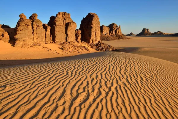 Dunas Arena Torres Rocosas Tiou Tatarene Parque Nacional Tassili Ajjer — Foto de Stock