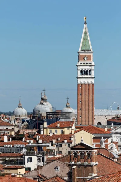 Vista Para Telhados Com Basílica São Marcos San Marco Campanile — Fotografia de Stock