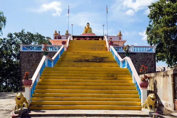 Escaliers Statue Bouddha Pagode Phnom Prasit Sud Prasat Pagode Braset — Photo