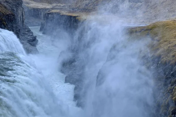 Gullfoss Vattenfall Spray Stark Vind Island Europa — Stockfoto