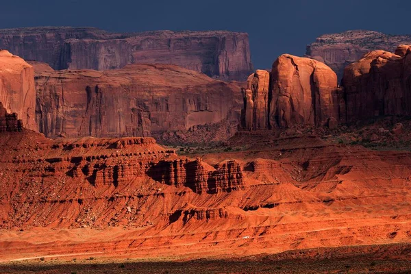 Formações Rochosas Após Tempestade Nuvens Luz Noite Monument Valley Navajo — Fotografia de Stock
