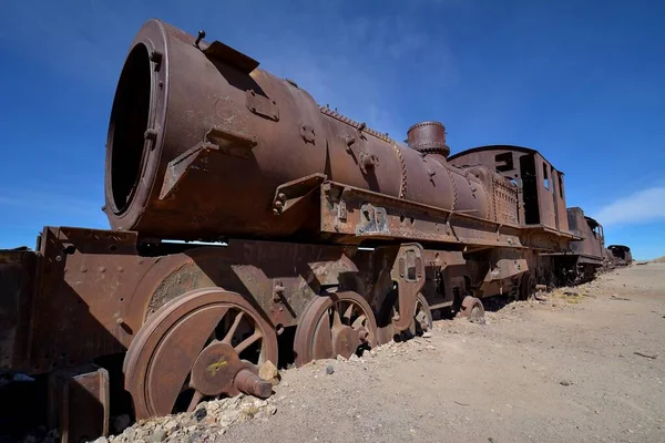 Verroeste Oude Locomotief Cementerio Los Trenes Gemeente Uyuni Gemeente Uyuni — Stockfoto