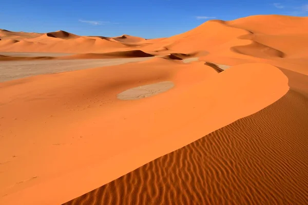 Sanddunes Clay Pan Playa Tehak Tadrart Tassili Najjer National Park — Stock Photo, Image