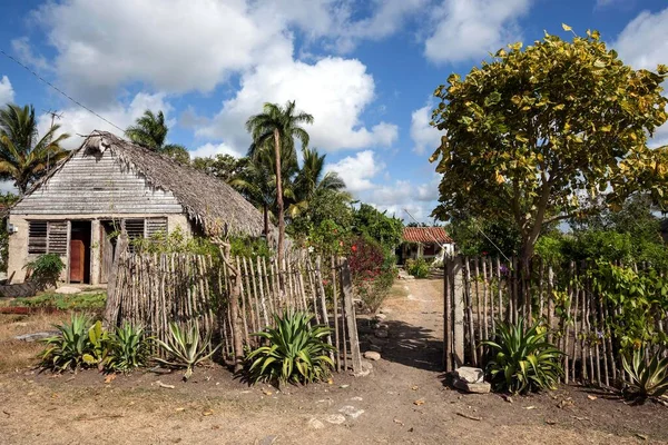 Típica Propiedad Rural Casa Madera Casa Campo Camagey Cuba América — Foto de Stock