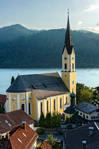 Eglise Saint Sixte Avec Vue Sur Lac Markt Schliersee Montagnes — Photo