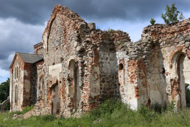 kilise kalıntıları