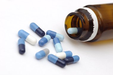 Mavi kapsül ve phial