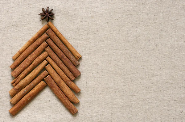 Christmas tree made of cinnamon sticks — Stock Photo, Image