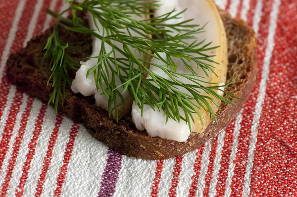 Sandwich met gezouten spek — Stockfoto