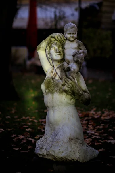 Statue Beam Light Sofia Bulgaria — Stock Photo, Image