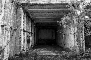 Terk edilmiş askeri tesisler, Lyulin Dağı, Sofya ve Bulgaristan