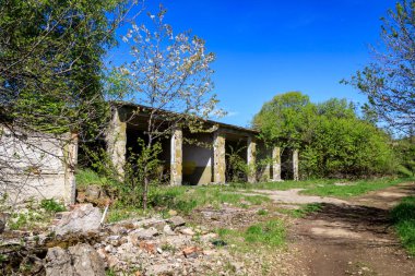 Terk edilmiş askeri tesisler, Lyulin Dağı, Sofya ve Bulgaristan