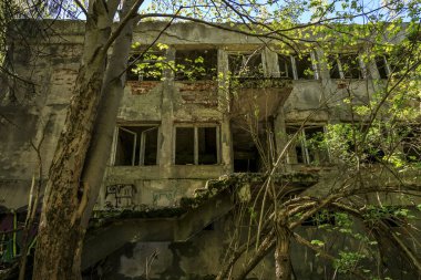 Terk edilmiş askeri tesisler, Lyulin Dağı, Sofya ve Bulgaristan