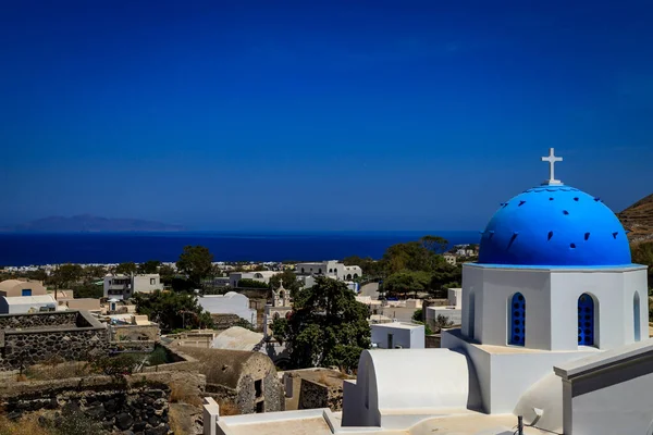 산토리니 Santorini 공식적으로는 Thira 그리스의 Thera 그리스 본토에서 남동쪽으로 200Km — 스톡 사진