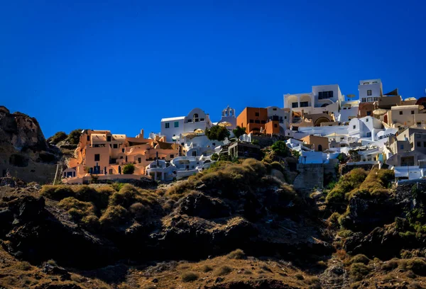 산토리니 Santorini 공식적으로는 Thira 그리스의 Thera 그리스 본토에서 남동쪽으로 200Km — 스톡 사진