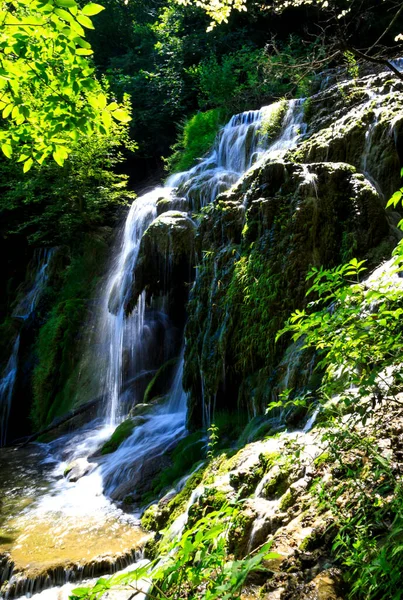 Cataratas Krushuna Serie Cascadas Norte Bulgaria Cerca Del Pueblo Krushuna —  Fotos de Stock