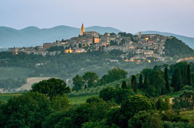 Todi (Umbria) doğal görünümü