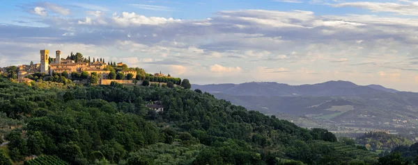 Malowniczy widok Corciano (Umbria) — Zdjęcie stockowe